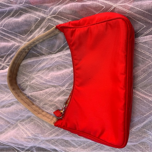 Authentic vintage prada nylon bag in cherry red - Picture 13 of 16